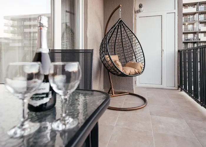 Isani Loft