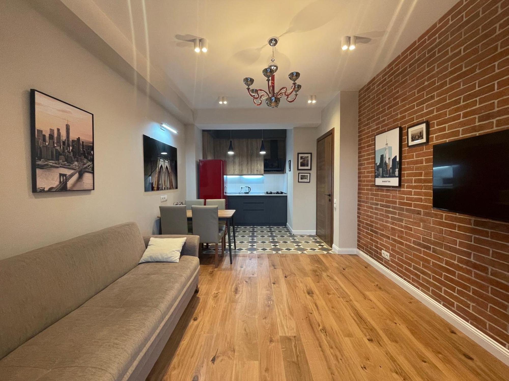 Isani Loft * تبليسي