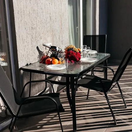 Ferienwohnung Isani Loft Tbilisi Exterior foto